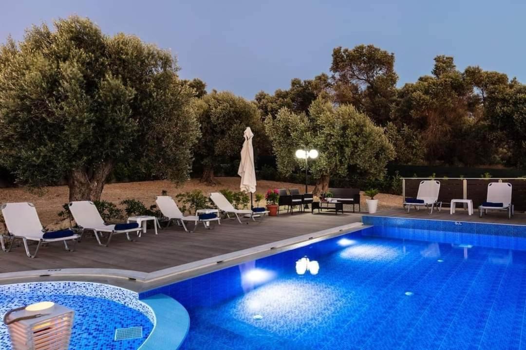 Emily Rethymno Villa *